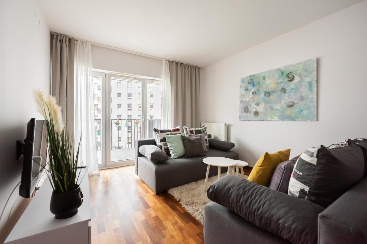 Wola Sunset Apartment Free Parking وارسو المظهر الخارجي الصورة